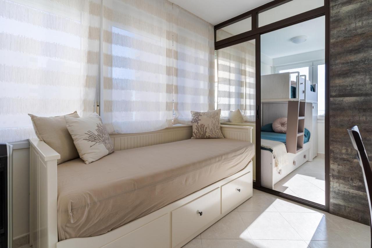 Playamar Apartment Torremolinos Luaran gambar